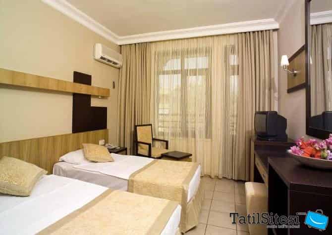 Xperia Kandelor Hotel